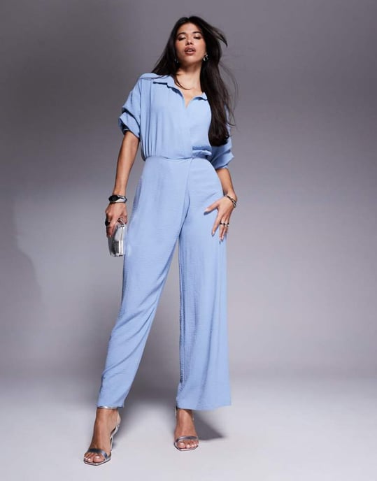 ASOS DESIGN draperad krage vidbenad jumpsuit i blått - Image 1