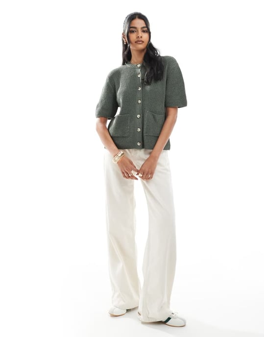 ASOS DESIGN stickad cardigan med fickor i khaki - Image 2
