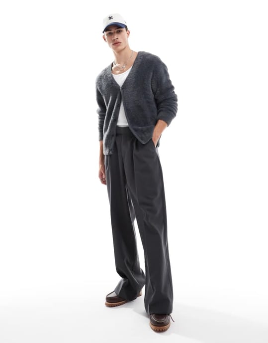 Jack & Jones överdimensionerad fluffig cardigan i mörkgrå - Image 2