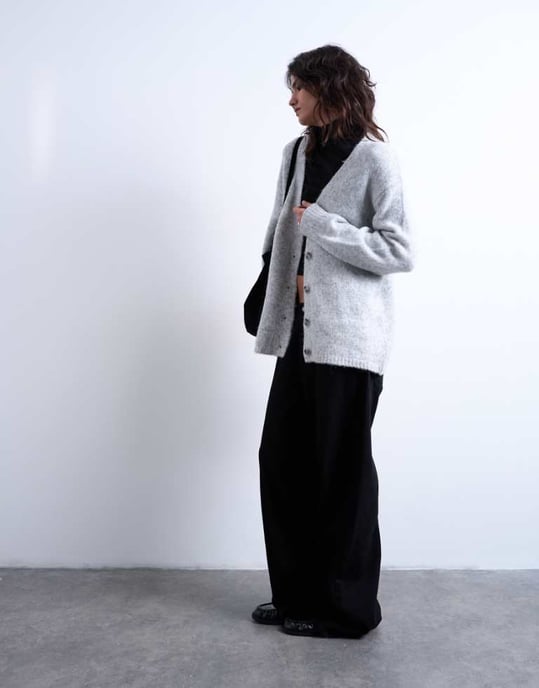 Topshop stickad lång cardigan i grått - Image 1