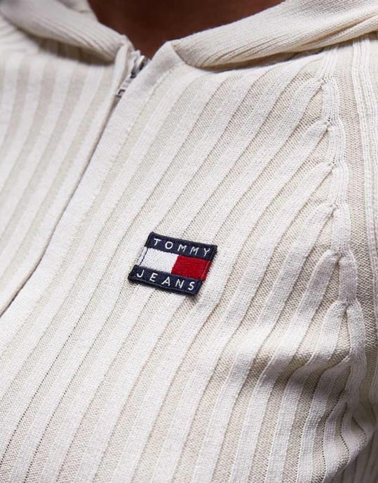 Tommy Jeans huvtröja med dragkedja i ecru - Image 4