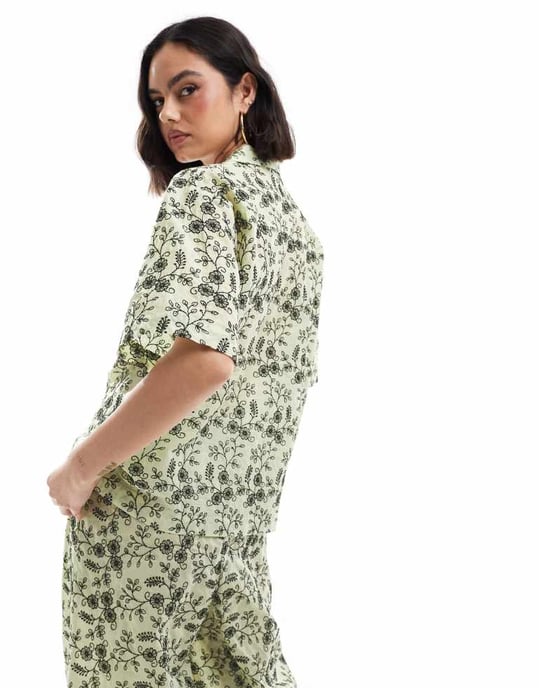 ASOS DESIGN kontrast broderie co-ord skjorta - Image 3