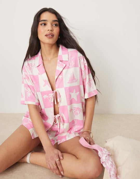 ASOS DESIGN linne-look skjorta med revers i koord med rosa skaltryck - Image 1