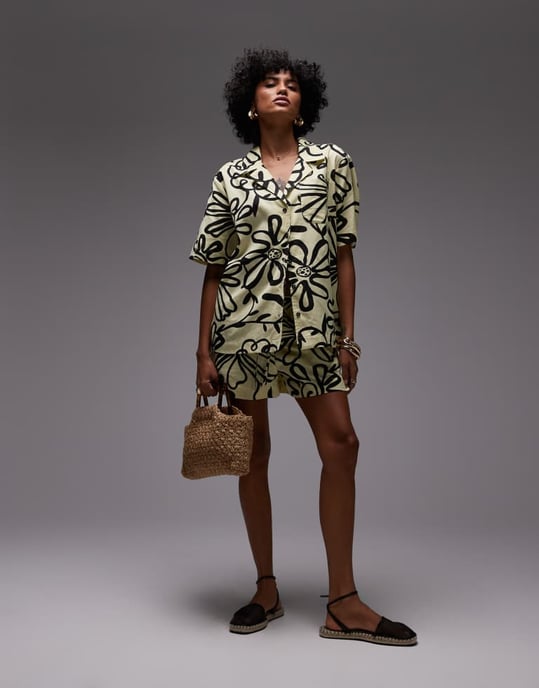 Topshop koordinerad semesterblus i gul blommönster - Image 2