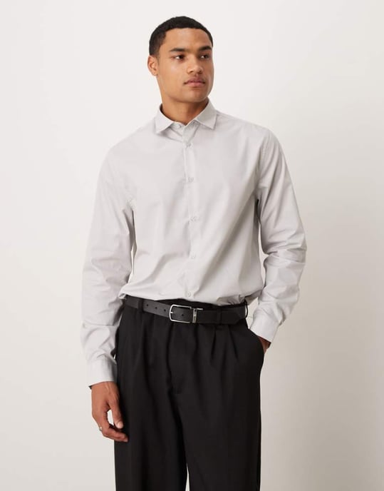 ASOS DESIGN formell lättstruken regular skjorta i grå - Image 1