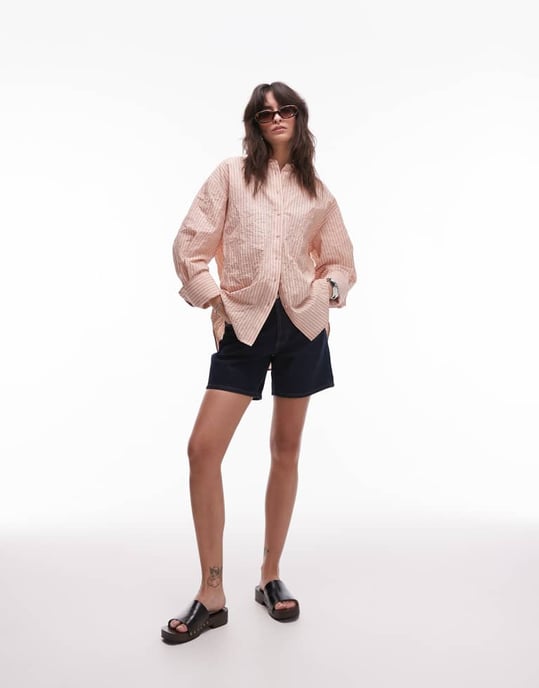 Topshop skjorta med krinklad struktur i persika- och bruna ränder - Image 3