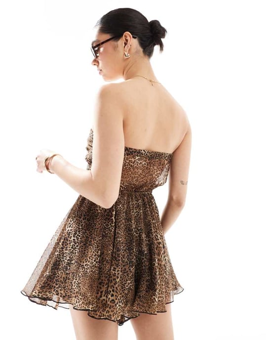Miss Selfridge strandchiffong jumpsuit med leopardmönster och knytning fram - Image 3