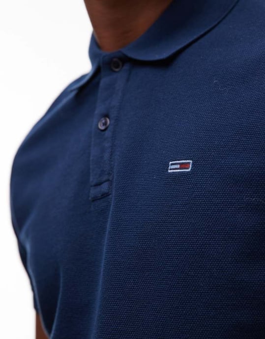 Tommy Jeans slim essential pikétröja i marinblått - Image 2