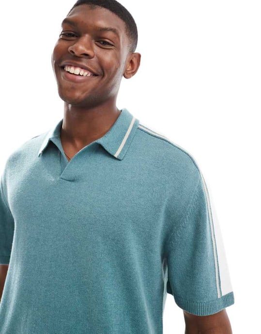 Hollister stickad polo med kontrastkrage i grön - Image 3
