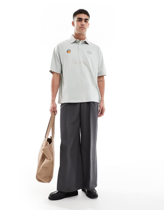 ASOS DESIGN oversized polo med textgrafik i grått - Image 2