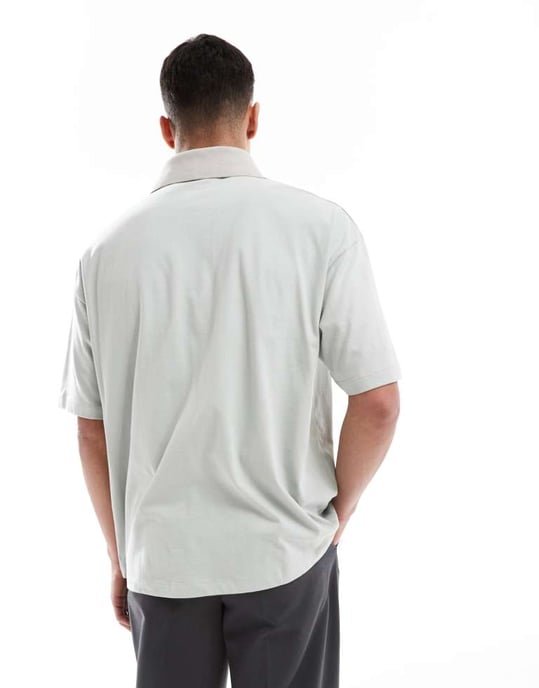 ASOS DESIGN oversized polo med textgrafik i grått - Image 3