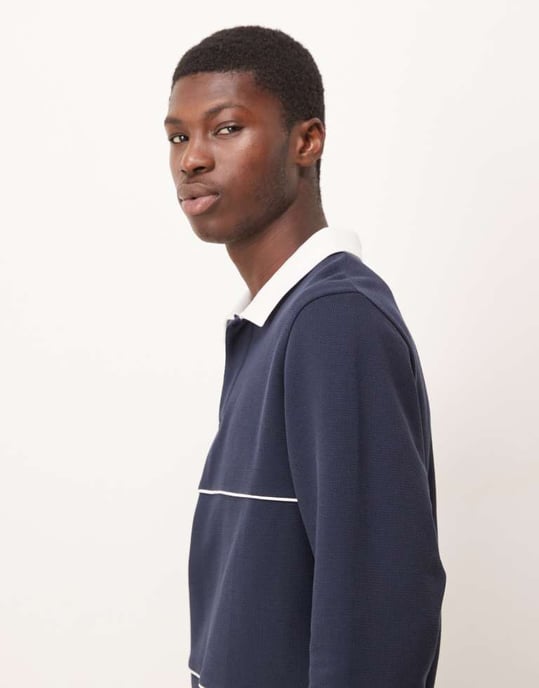 ASOS DESIGN regular fit pikétröja i rugbystil med piping i marinblått - Image 4