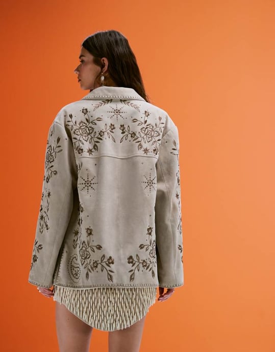 ASOS DESIGN äkta mocka broderad jacka i sten - Image 4