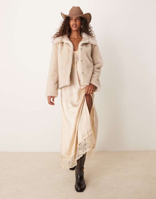 Abercrombie & Fitch kragjacka i beige borg - Image 2