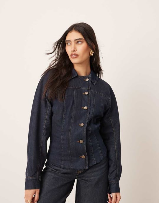 ARRANGE denim skulpturerad jacka med knapppodd i indigo - Image 4