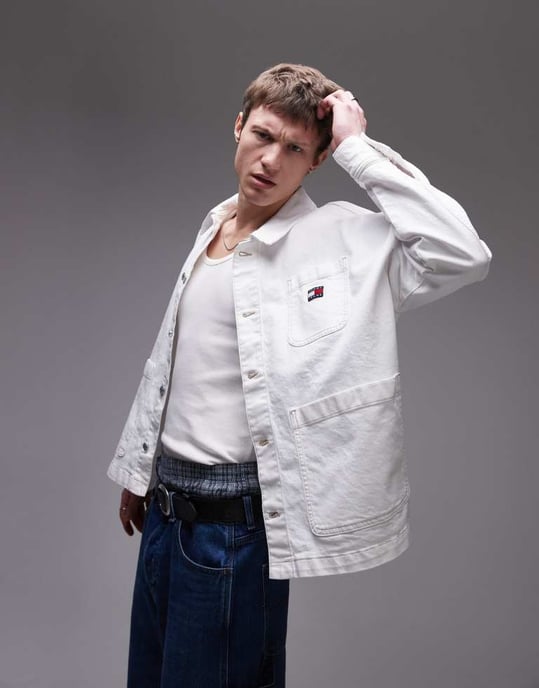 Tommy Jeans Chore denimjacka i vitt - Image 2