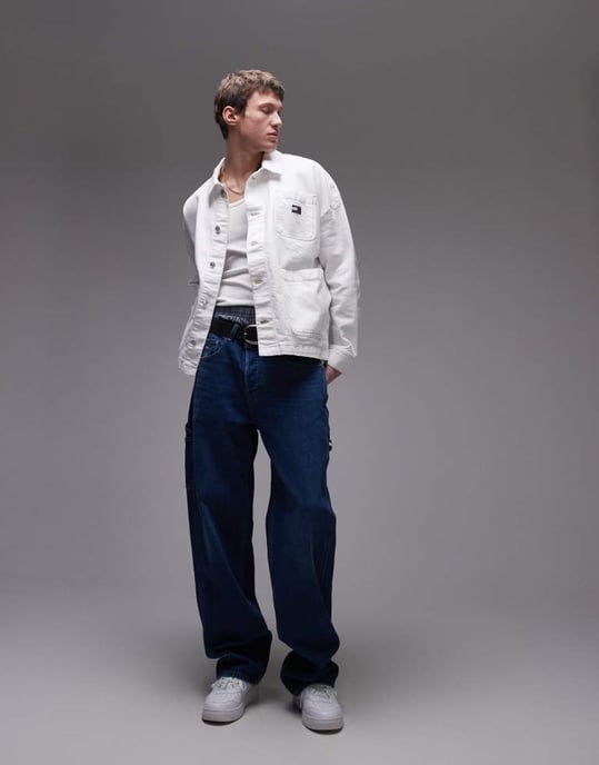 Tommy Jeans Chore denimjacka i vitt - Image 4