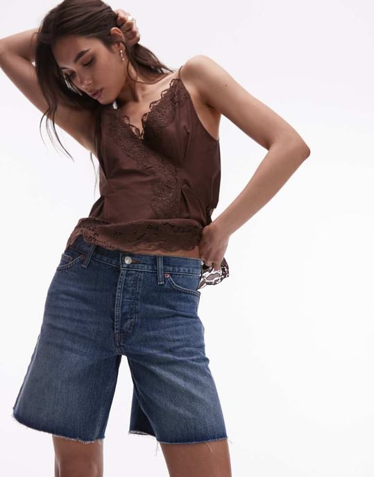 Topshop denim lös passform jorts i mellanblå - Image 3