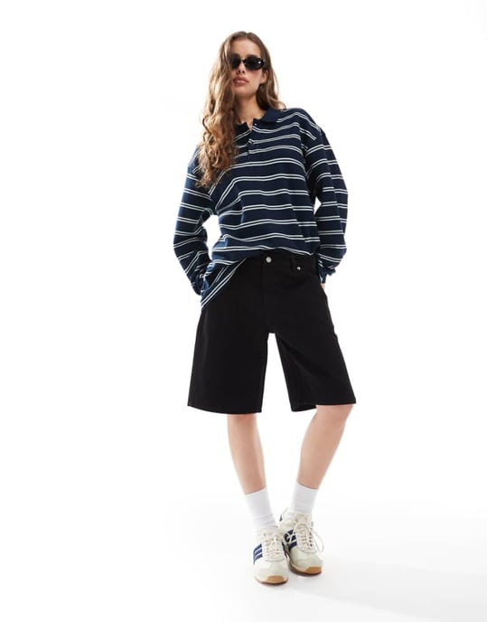 Dr Denim Lea låg midja avslappnad passform jortshorts i svart - Image 1