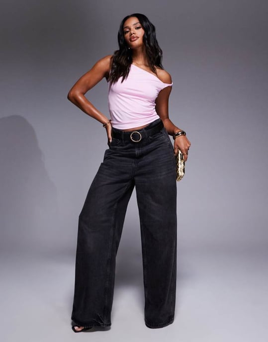 ASOS DESIGN draperad twist axelbandslinne i babyrosa - Image 2