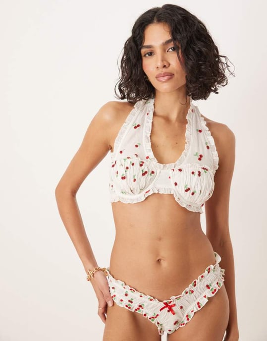 For Love & Lemons Pärlad körsbärstrosa i vitt och rött - Image 3