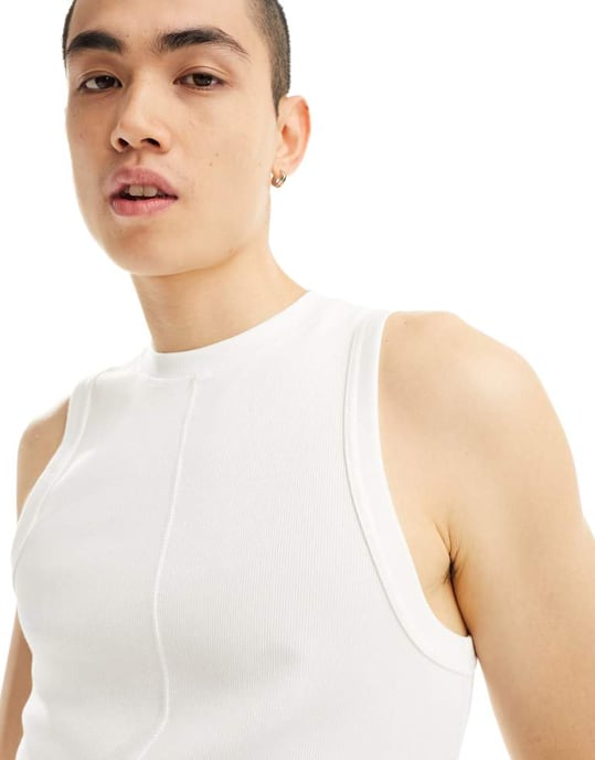 ASOS DESIGN muskelpassande väst med sömdetaljer i vit - Image 2
