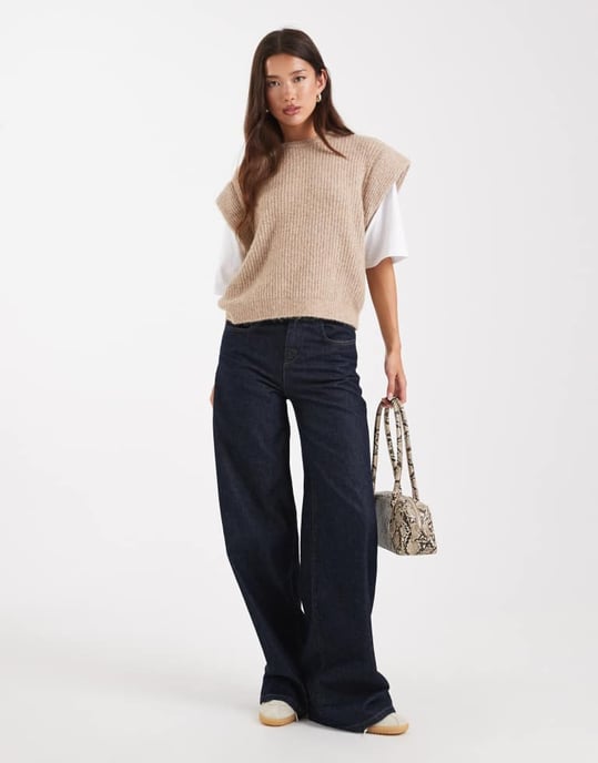 ASOS DESIGN stickad ärm top med jerseyärmar i mocha - Image 3