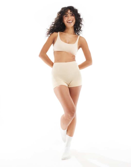 Dorina essential mix & match microfibrer lätt vadderad scooped bralette i beige - Image 4