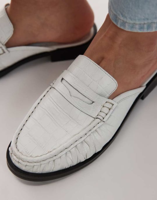 Topshop Anna läderplatta sko mule i vitt - Image 2
