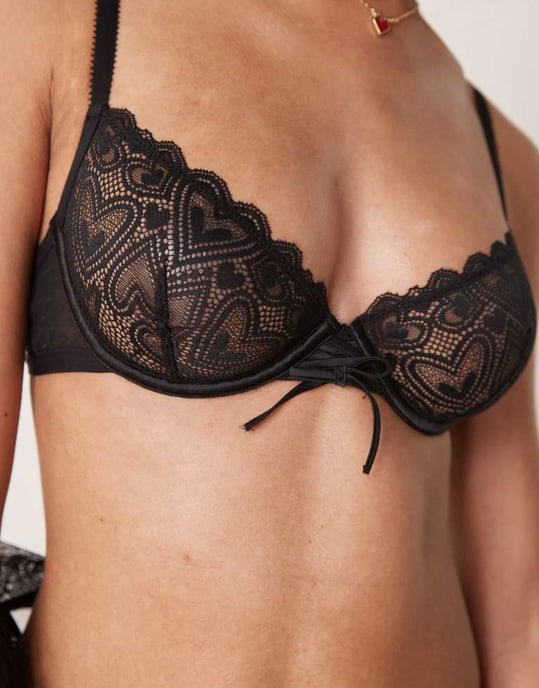 ASOS DESIGN Blake heart lace underwired bra with corset detail in black - Image 2