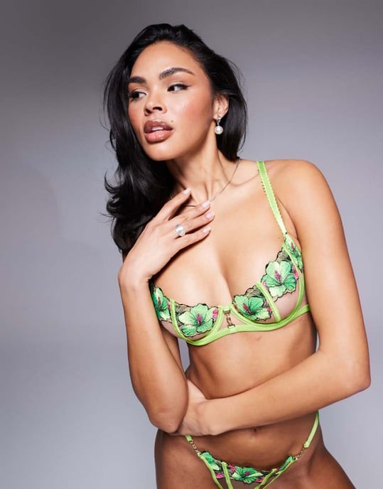Ann Summers Innesluten Hibiskus obehaglig balkong-bh i lime - Image 1