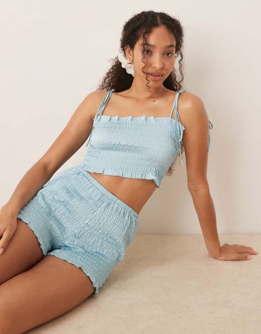 ASOS DESIGN Sattentexturerad kort cami och kort pyjamasset i aqua blå - Image 1