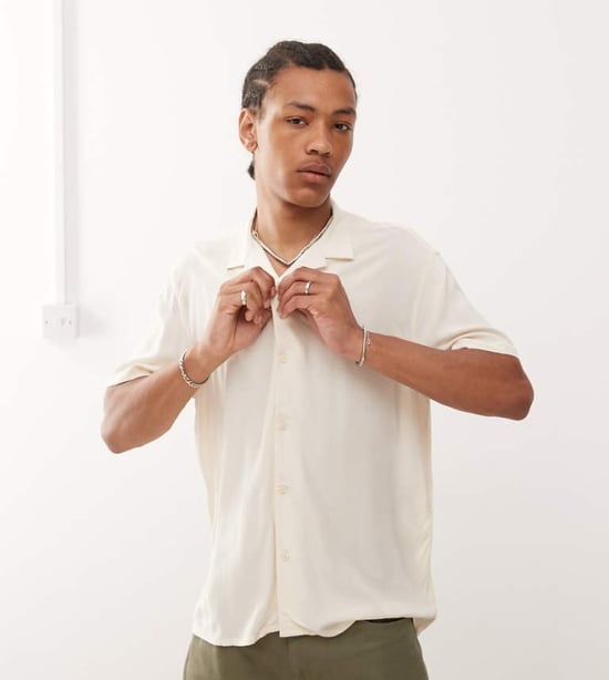 Reclaimed Vintage short sleeve boxy revere shirt in ecru viscose - Image 1