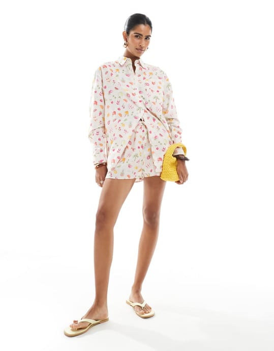 Miss Selfridge överdimensionerad skjorta i frukttryck - Image 2