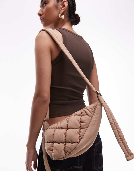 Topshop Callie skopad kviltad nylon crossbodyväska i kamel - Image 3