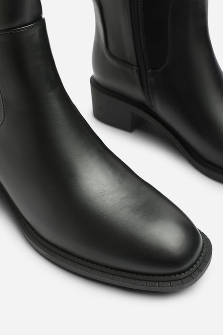 Where's That From Womens Evara Low Block Heel Elastic Stretch Knee High Riding Boot - Image 5