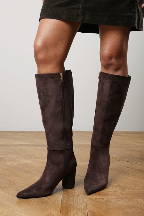 Where's That From Womens Evixa Wide Fit Knee High Pointed Toe Block Heel Boot - Image 6