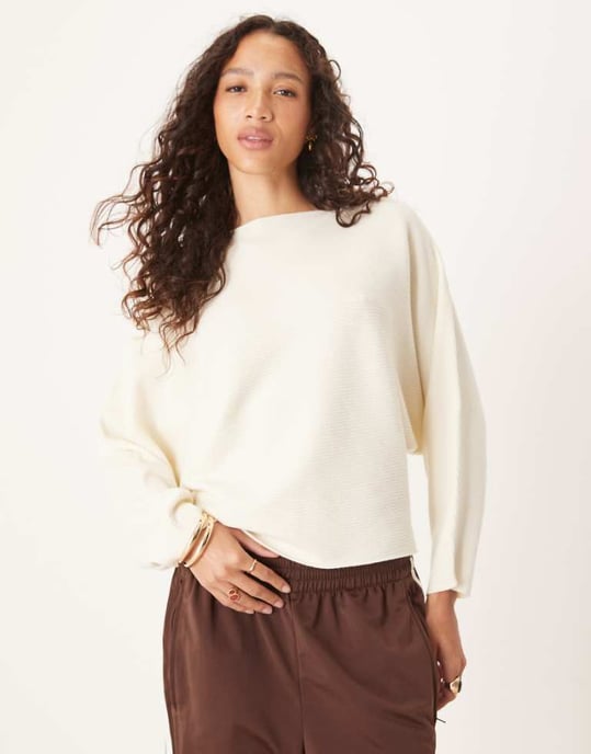 ASOS DESIGN stickad supersoft batwing jumper i ecru - Image 1