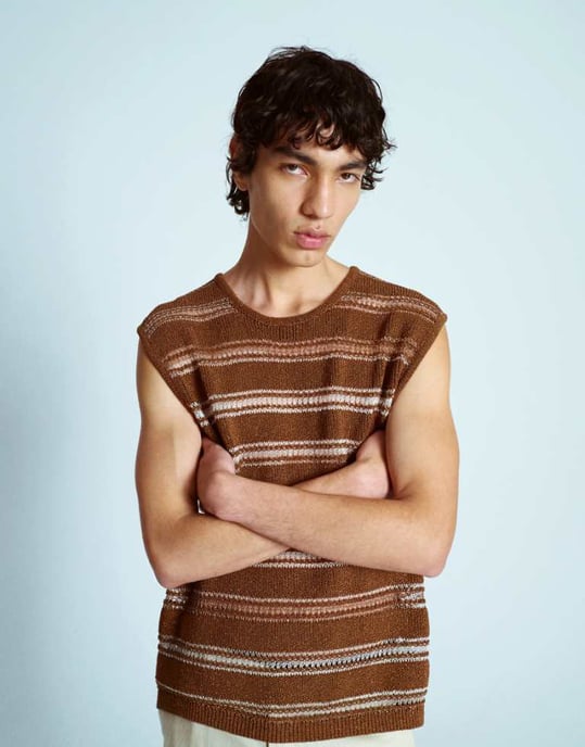 Topman avslappnad passform stickad virkad tanktop med metallgarn i brunt - Image 1