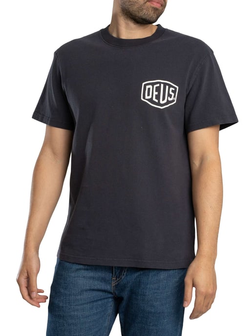 Deus Ex Machina Shield Garment Dyed T-Shirt, Zwart - Image 1