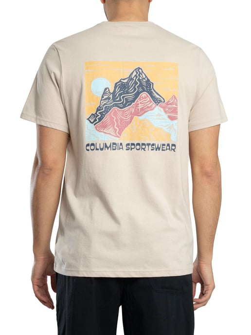 Columbia CSC Outdoor T-Shirt Met Grafische Print Op De Achterkant, Beige - Image 3