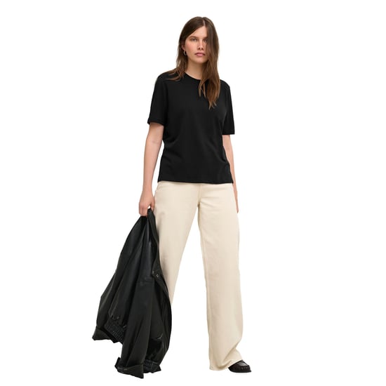 Only T-Shirt - Image 5