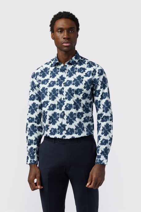 Long Sleeve Forward Point Collar Slim Fit Formal Shirt in Navy - Image 1