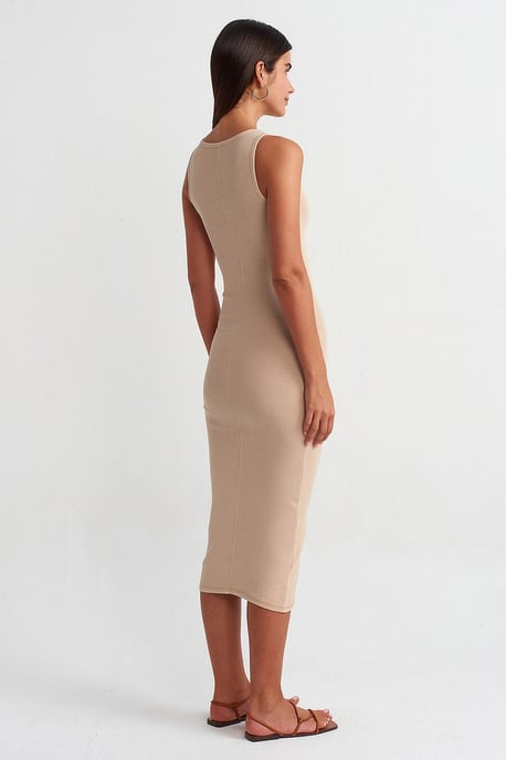 Mouwloze Bodycon Midi Jurk - Image 2