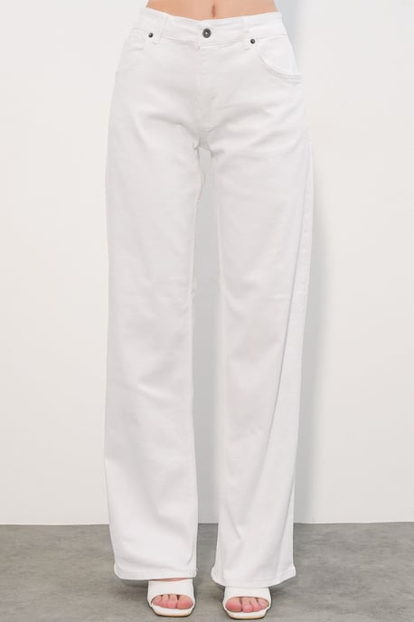 Women's Cotton Jeans - Image 2