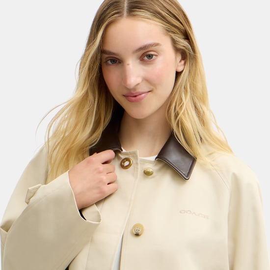 Swing Trench Coat With Leather Collar - Image 4