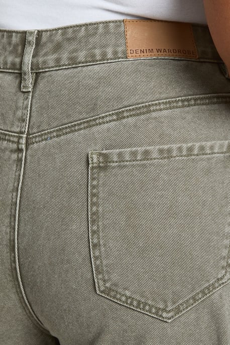 Plus High Waist Turn Up Straight Leg Jean - Image 4