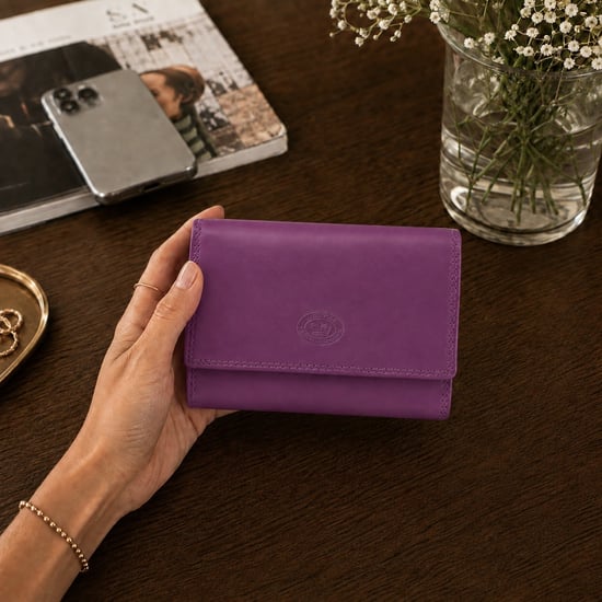Ladies Real Leather RFID Purse, Multi Card Wallet Coin Pocket in Lilac - Image 2