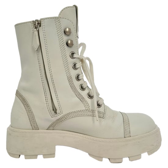 Miu Miu veterlaarzen in wit leer - Image 1