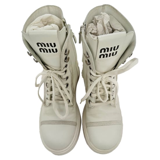 Miu Miu veterlaarzen in wit leer - Image 4